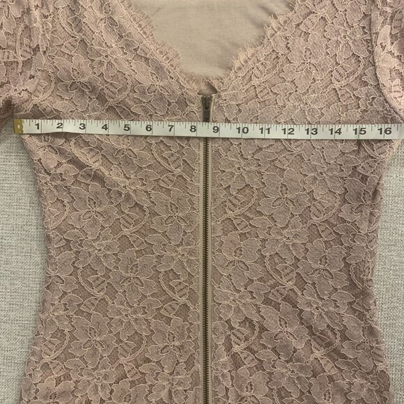 Diane von Furstenberg Mini Dress Zarita Lace beige-mauve; Size 8 - Picture 14 of 15